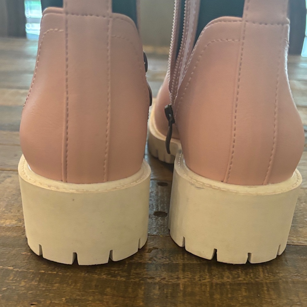 Pink and Black Women's Ankle Boots - Picture 4 of 6